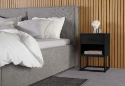 Nachtkast Cubic Zwart 7 Nachtkast Cubic Zwart -Comfort Beddengoed Winkel 22010139 swiss sense home 50 3 4stand detail 3