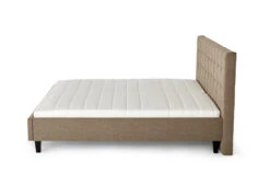 Gestoffeerd Bedframe Capella Julia 35 Gestoffeerd Bedframe Capella Julia -Comfort Beddengoed Winkel 22010139 swiss sense product capella julia design zijkant