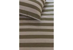 Vtwonen Bold Stripe Dekbedovertrek Green 12 Vtwonen Bold Stripe Dekbedovertrek Green -Comfort Beddengoed Winkel bold stripe green 40 detail large 1