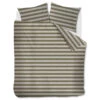 Vtwonen Bold Stripe Dekbedovertrek Green 1 Vtwonen Bold Stripe Dekbedovertrek Green -Comfort Beddengoed Winkel bold stripe green 2p 10 topshot large 1