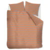Vtwonen Bold Stripe Dekbedovertrek Peach 1 Vtwonen Bold Stripe Dekbedovertrek Peach -Comfort Beddengoed Winkel bold stripe peach 2p 10 topshot large 1