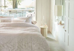 Vtwonen Broom Bow Dekbedovertrek Natural 12 Vtwonen Broom Bow Dekbedovertrek Natural -Comfort Beddengoed Winkel broom bow natural de dx 135x200 1