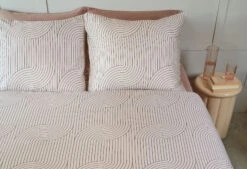 Vtwonen Broom Bow Dekbedovertrek Natural 13 Vtwonen Broom Bow Dekbedovertrek Natural -Comfort Beddengoed Winkel broom bow natural de dx 135x200 60