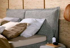 Boxspring Capella Cuscino - Snel Leverbaar -Comfort Beddengoed Winkel capella cuscino sfeer detail hoofdbord 01 1