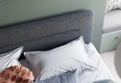 Gestoffeerd Bedframe Online-Only Dream Comet -Comfort Beddengoed Winkel comet 05 1