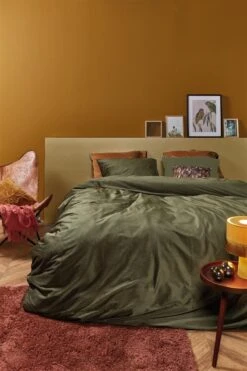 At Home By Beddinghouse Cosy Corduroy Dekbedovertrek Green 11 At Home By Beddinghouse Cosy Corduroy Dekbedovertrek Green -Comfort Beddengoed Winkel cosy corduroy green 00 mood large 1