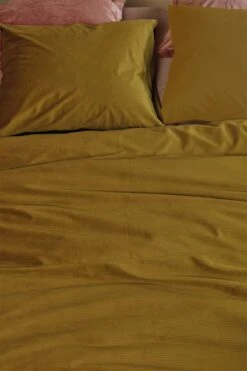 At Home By Beddinghouse Cosy Corduroy Dekbedovertrek Ochre -Comfort Beddengoed Winkel cosy corduroy ochre 40 detail large