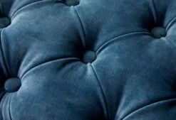 Royal Nachtkast Paradiso 7 Royal Nachtkast Paradiso -Comfort Beddengoed Winkel escalade detail voetenbank close web 4