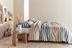 Beddinghouse Misha Dekbedovertrek Grey 9 Beddinghouse Misha Dekbedovertrek Grey -Comfort Beddengoed Winkel misha grey 01 mood large