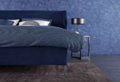 Gestoffeerd Bedframe Night Amsterdam 16 Gestoffeerd Bedframe Night Amsterdam -Comfort Beddengoed Winkel night amsterdam pootjes