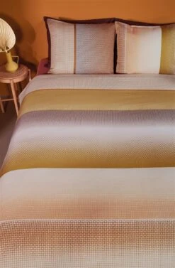 Beddinghouse Odette Dekbedovertrek Yellow 11 Beddinghouse Odette Dekbedovertrek Yellow -Comfort Beddengoed Winkel odette yellow 60 online large