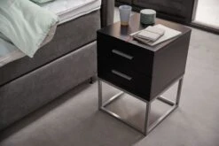 Boxspring Home Seasons - Snel Leverbaar 18 Boxspring Home Seasons - Snel Leverbaar -Comfort Beddengoed Winkel season detail nachtkastje 1