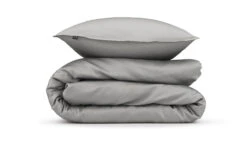Zo!Home Satinado Dekbedovertrek Iron Grey 10 Zo!Home Satinado Dekbedovertrek Iron Grey -Comfort Beddengoed Winkel zo home dekbedovertrek satinado iron grey 3