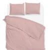 Zo!Home Satinado Dekbedovertrek Shady Pink 1 Zo!Home Satinado Dekbedovertrek Shady Pink -Comfort Beddengoed Winkel zo home dekbedovertrek satinado shady pink 1